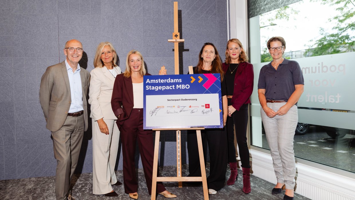 Ondertekening sectorpact ouderenzorg amsterdam